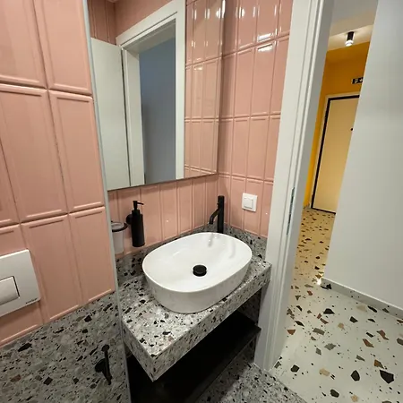 Valory #2,4 Aesthetic